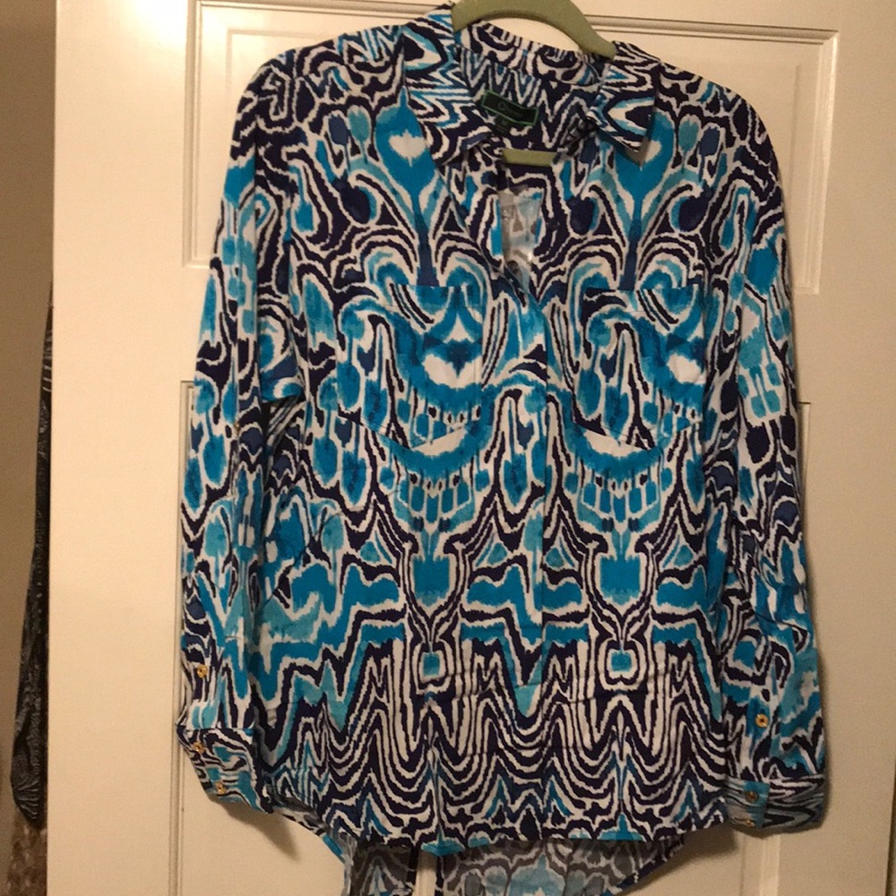 Beautiful top! For spring